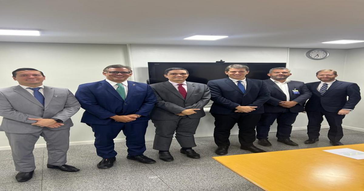 A pedido do deputado Leur Lomanto Jr e do prefeito Zé Cocá técnicos da Infraero chegam para analizar construção de novo aeroporto