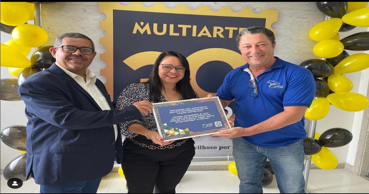Vereador João Paulo homenageia empresa Multiarte pelos seus 30 anos de existência