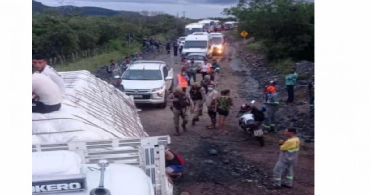 Maracás: moradores de Porto Alegre fazem protesto e pedem os asfaltamento do rodovia