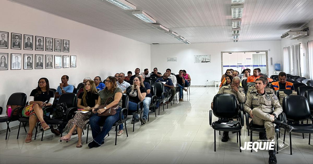 Prefeitura de Jequié apresenta projeto do São João 2023 aos membros do Conselho do São João e órgãos de segurança e proteção