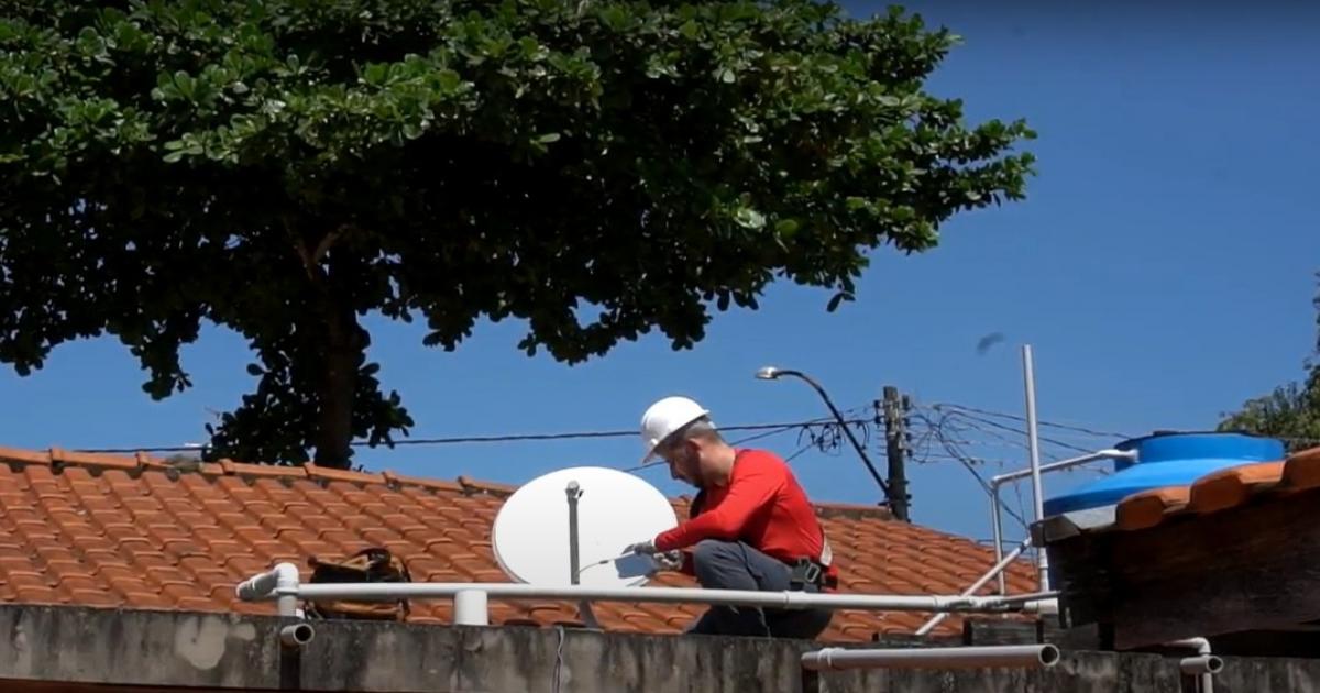 Moradores da Bahia podem sofrer com possíveis interferências no sinal de quem usa parabólica tradicional
