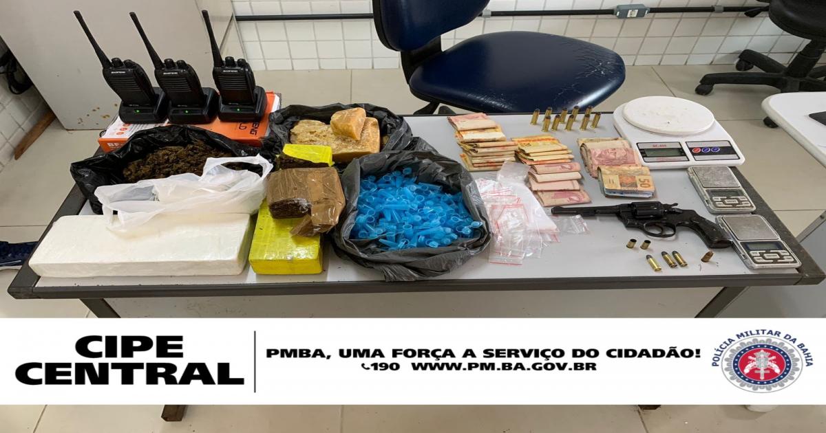 Cipe Central apreende arma e drogas na cidade de Ipiaú