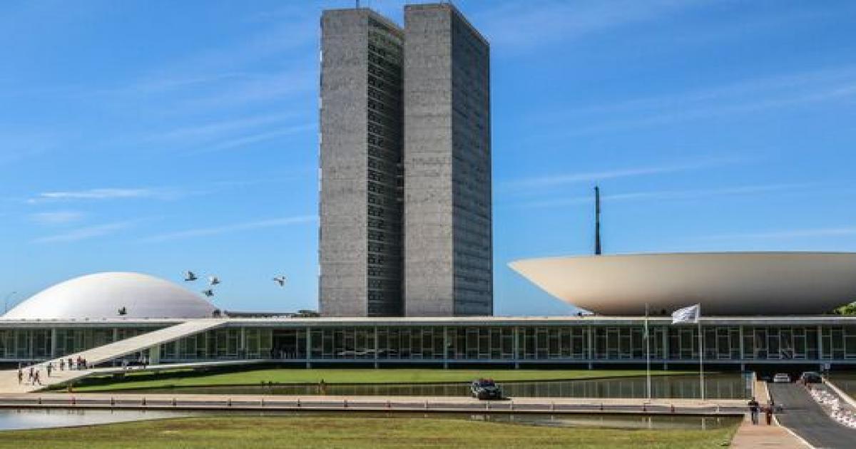 Mesmo com feriado durante a semana, CPMI do 8 de janeiro prossegue no Congresso