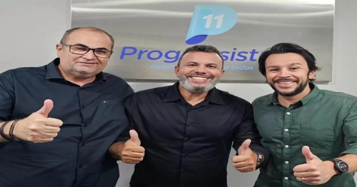 Brumado: Vereador Beto Bonelly encontra com o presidente estadual do PP e inicia nova articulação política descolada da pré-candidatura de Guilherme B