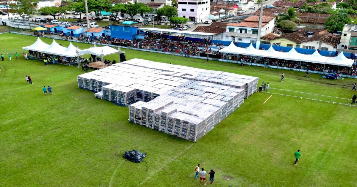 Prefeitura de Jitaúna realiza a maior ação social da história do município