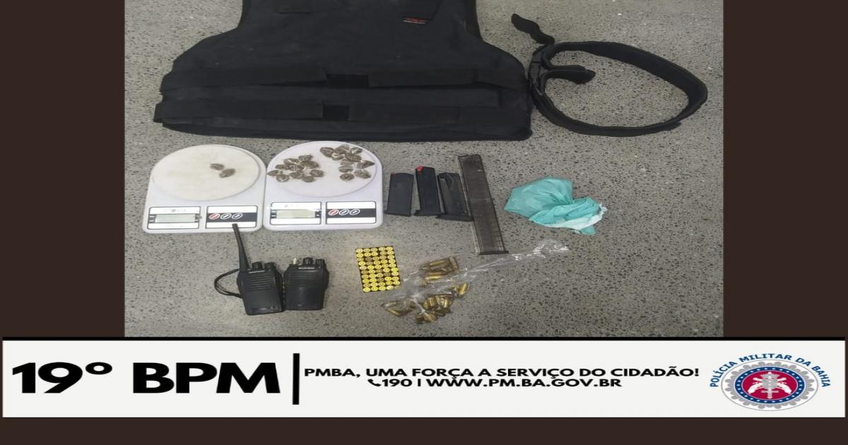 Polícia Militar apreende armas, drogas e colete balístico no Loteamento Tropical