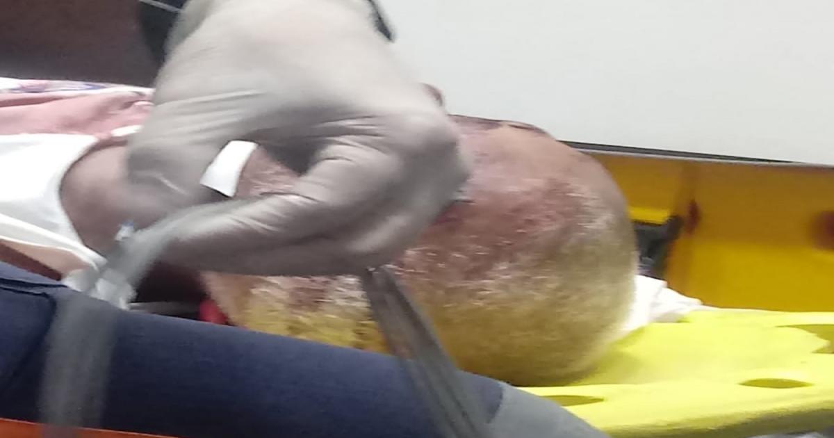 Homem se atira em frente carreta e comete suicídio