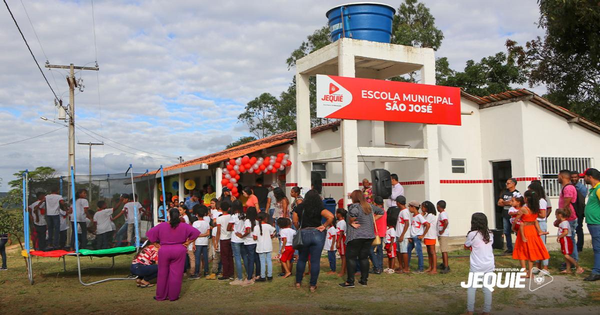 Prefeitura de Jequié mantém investimentos na requalificação das unidades escolares e entrega as obras de reforma da Escola Municipal São José