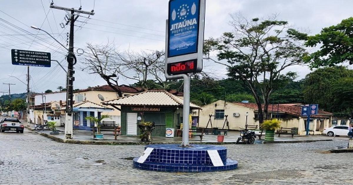 Jitaúna: Homem sofre graves queimaduras após colchão em que dormia pegar fogo