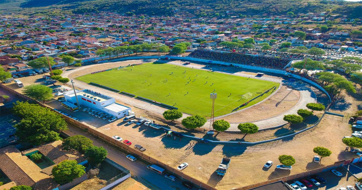 Rodada dupla de futebol neste final de semana no Estádio Waldmirão