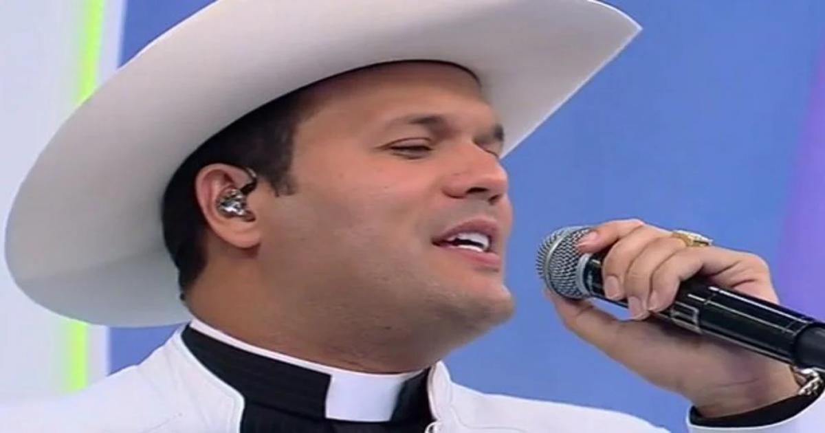 Jitaúna: Padre Alessandro Campos se apresentará em evento católico no município