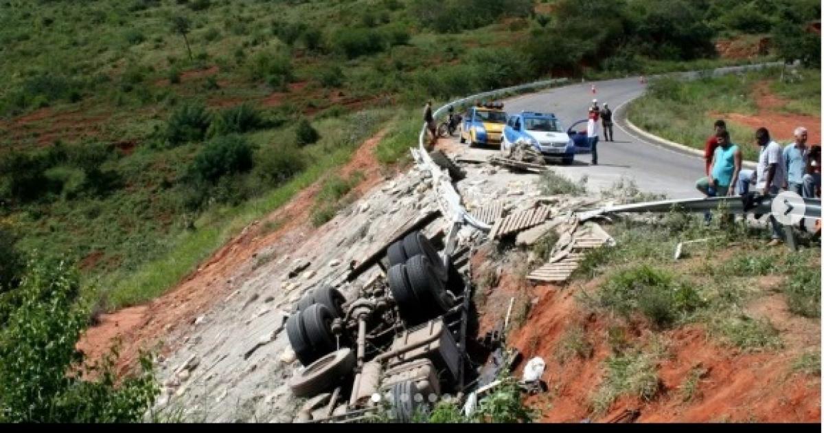 A Carlomagnum produziu um filme Documentário: A Curva da Morte, em Pé de Serra.