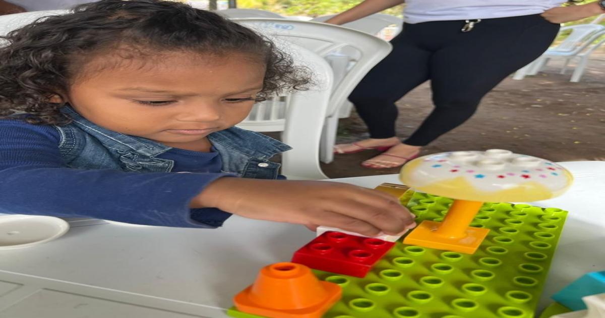 Instituto mãos celebra edital internacional, Fist Lego league discover.