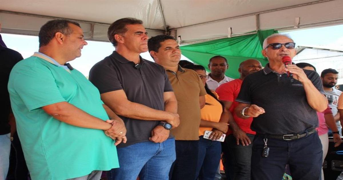 Prefeito Marcelo Pecorelli inaugura oficialmente Shopping Popular Maria de Lourdes