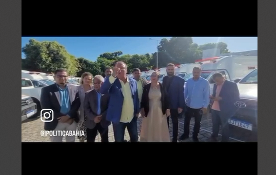 Prefeito de Uruçuca chama Jerônimo de antidemocrático e cobra entrega de nova ambulância para o município Prefeito de Uruçuca chama Jerônimo de antidemocrático e cobra entrega de nova ambulância para o município