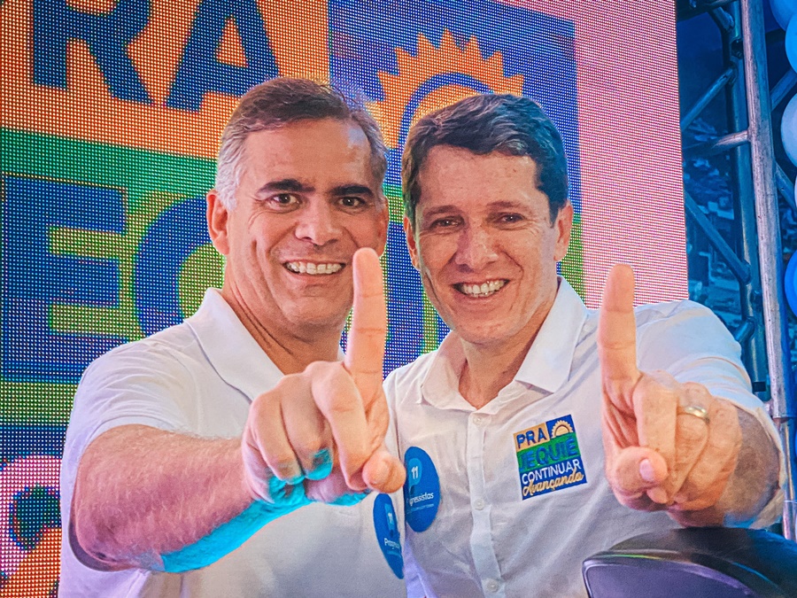 Leur Lomanto Jr ressalta vitória histórica de Zé Cocá e orgulho da parceria que tem transformado Jequié Leur Lomanto Jr ressalta vitória histórica de Zé Cocá e orgulho da parceria que tem transformado Jequié
