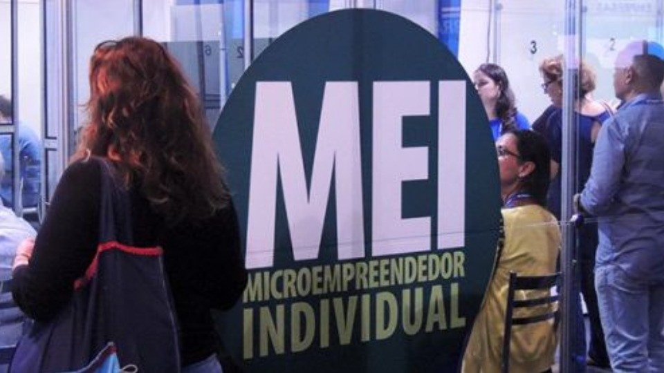 Mais de 71% das novas empresas criadas no país são MEIs