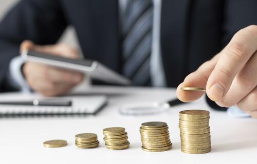 Empresas investiram R$ 4,5 bi na Bahia em 2023, diz Sudene Empresas investiram R$ 4,5 bi na Bahia em 2023, diz Sudene