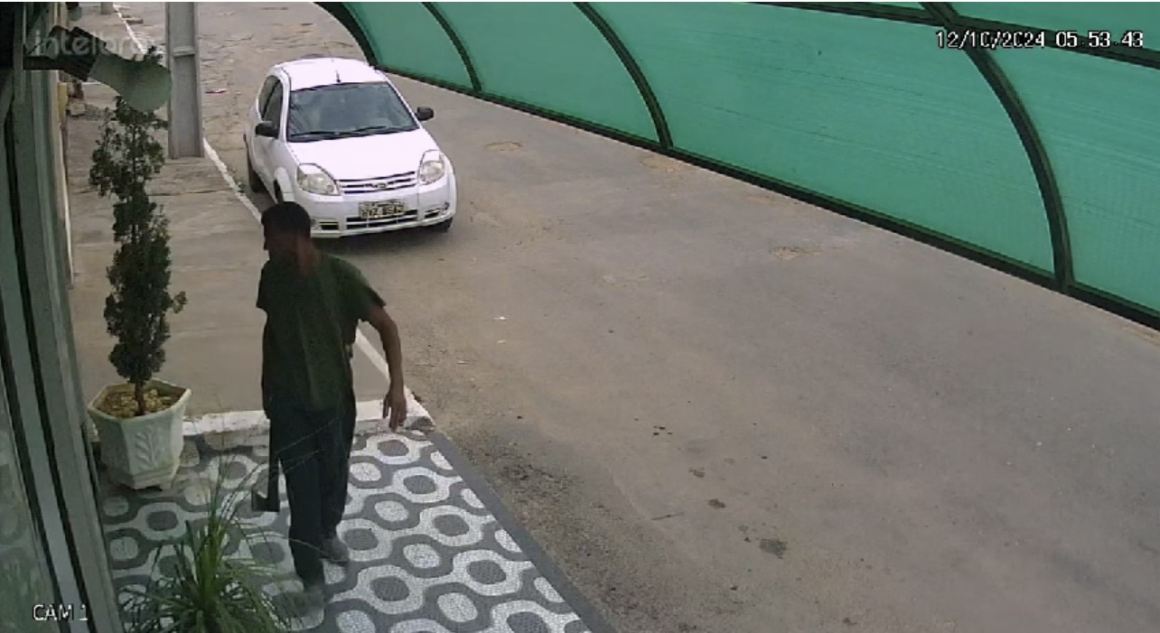 Polícia Civil procura por ladrão de igrejas em Jequié Polícia Civil procura por ladrão de igrejas em Jequié