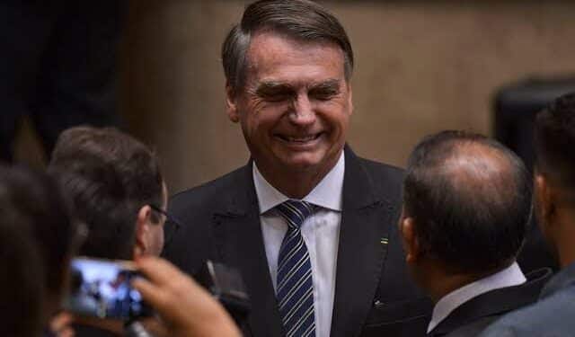 CGU pede arquivamento do caso do cartão de vacina de Bolsonaro e não aponta culpados CGU pede arquivamento do caso do cartão de vacina de Bolsonaro e não aponta culpados