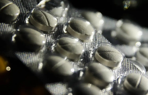 Novo medicamento em dose única já está disponível nos SUS para tratamento do HIV