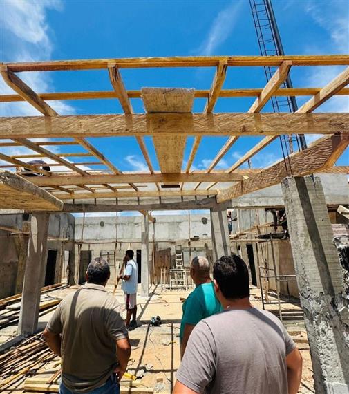 Prefeito de Jitaúna realiza visitas a obras em andamento por toda cidade Prefeito de Jitaúna realiza visitas a obras em andamento por toda cidade