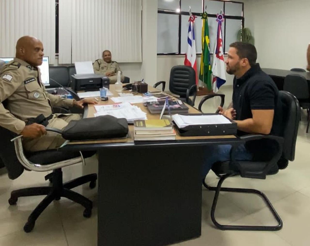 Vereador Bui Bulhões se reuniu com o comando do 19BPM pedindo mais segurança para a região de Florestal Vereador Bui Bulhões se reuniu com o comando do 19BPM pedindo mais segurança para a região de Florestal