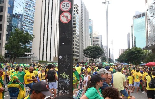 Ato em SP mostra que Bolsonaro não está isolado e terá grande influência nas eleições 2024 Ato em SP mostra que Bolsonaro não está isolado e terá grande influência nas eleições 2024