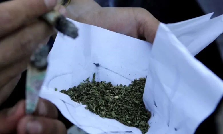 Cidade de Santa Catarina aprova lei para multar usuário de droga
