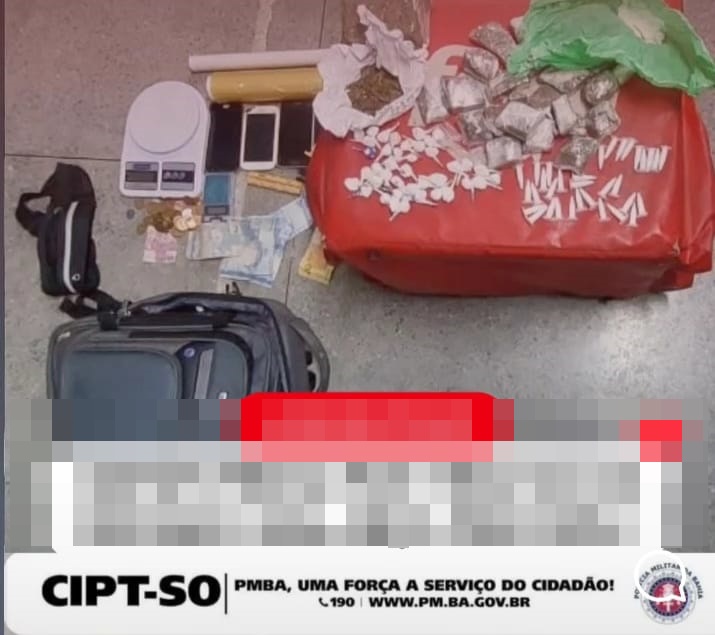Polícia deteve homem com drogas em um bar na Praça Juraci Magalhães Polícia deteve homem com drogas em um bar na Praça Juraci Magalhães