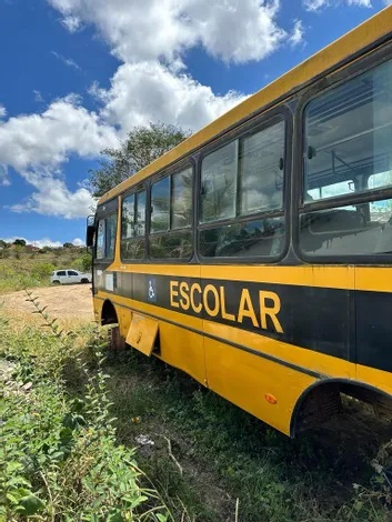 Lafaiete Coutinho: prefeitura promove leilão de veículos e sucatas, confira a lista Lafaiete Coutinho: prefeitura promove leilão de veículos e sucatas, confira a lista
