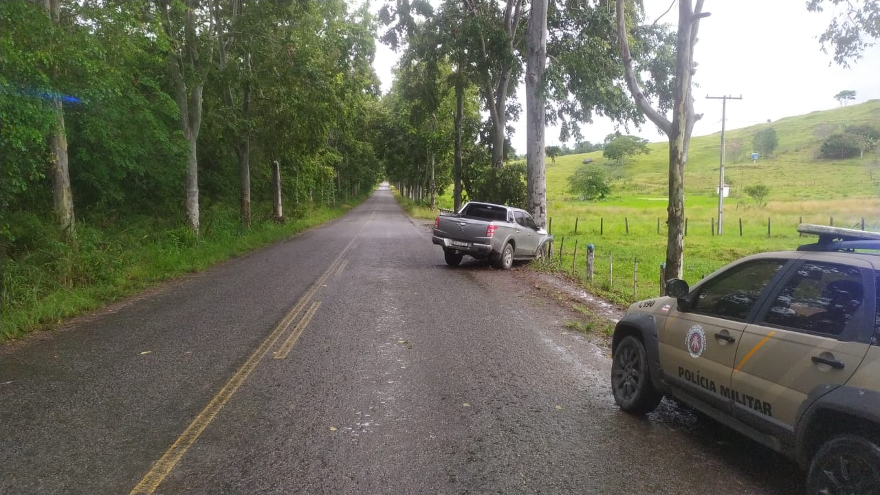 Ex prefeito de Aiquara sofreu acidente por causa de uma cobra Ex prefeito de Aiquara sofreu acidente por causa de uma cobra