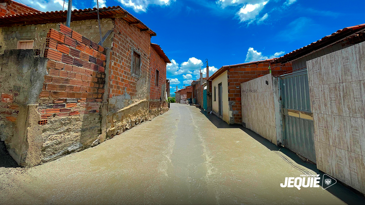 Pavimentação no Loteamento Santa Luz, Vila Vitória e nos bairros Pompílio Sampaio e Cidade Nova