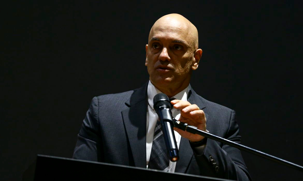 Moraes é alvo de novas denúncias do Congresso Norte-Americano Moraes é alvo de novas denúncias do Congresso Norte-Americano