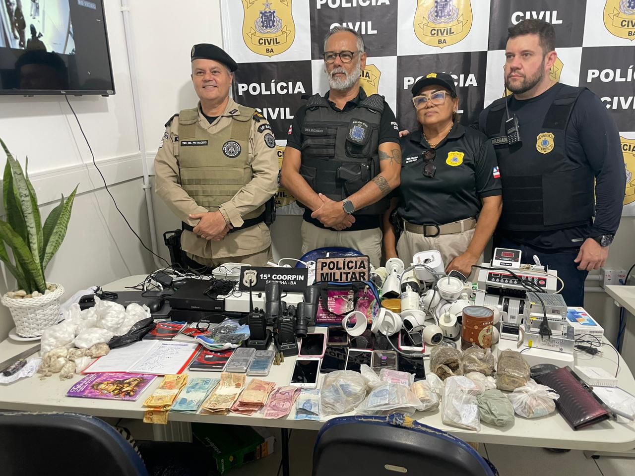 Polícia Civil prende três integrantes de organização criminosa em Serrinha Polícia Civil prende três integrantes de organização criminosa em Serrinha