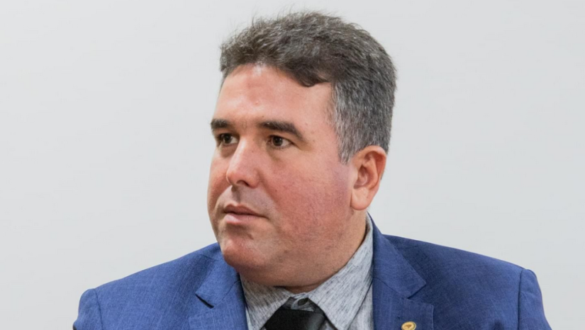 Deputado Patrick defende que Hospital Prado Valadares de Jequié realize cirurgias bariátricas pelo SUS Deputado Patrick defende que Hospital Prado Valadares de Jequié realize cirurgias bariátricas pelo SUS