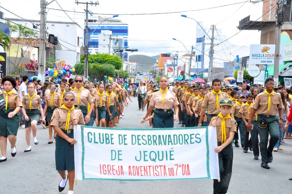 Por iniciativa do vereador Tinho Jequié institui o Dia do Clube de Aventureiros no calendário municipal Por iniciativa do vereador Tinho Jequié institui o Dia do Clube de Aventureiros no calendário municipal