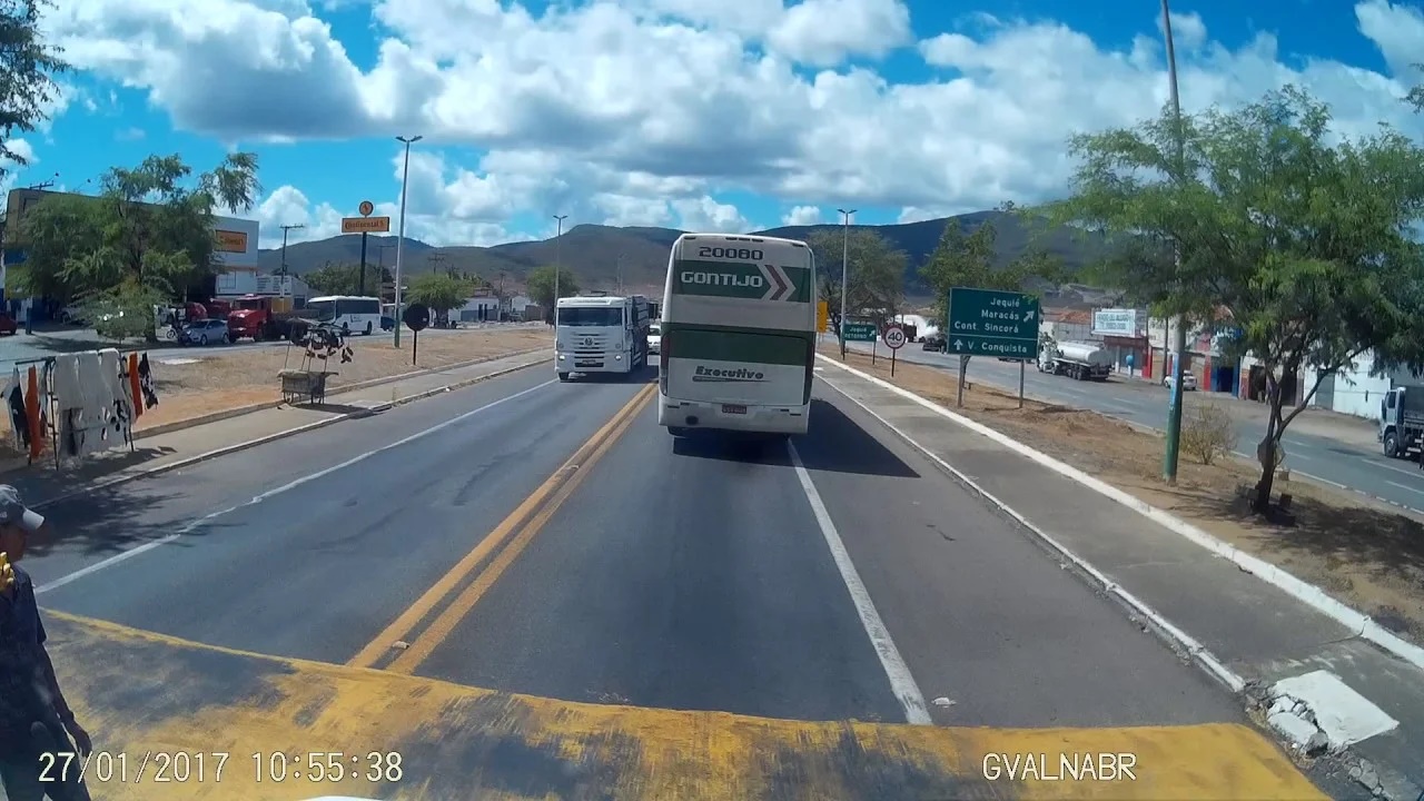 Gutinha defende instalação de semáforos na Cidade Nova/Curral Novo, sentido IFBA Gutinha defende instalação de semáforos na Cidade Nova/Curral Novo, sentido IFBA