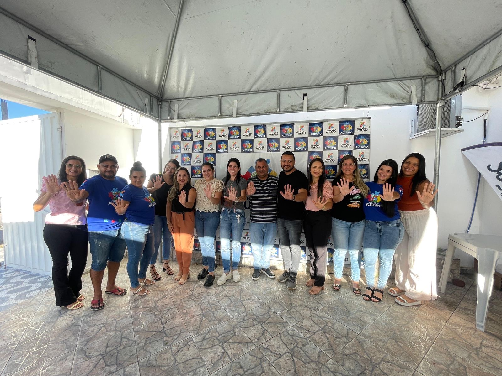 Prefeito de Jitaúna Marcelo Pecorelli realiza visita técnica ao Instituto Mãos