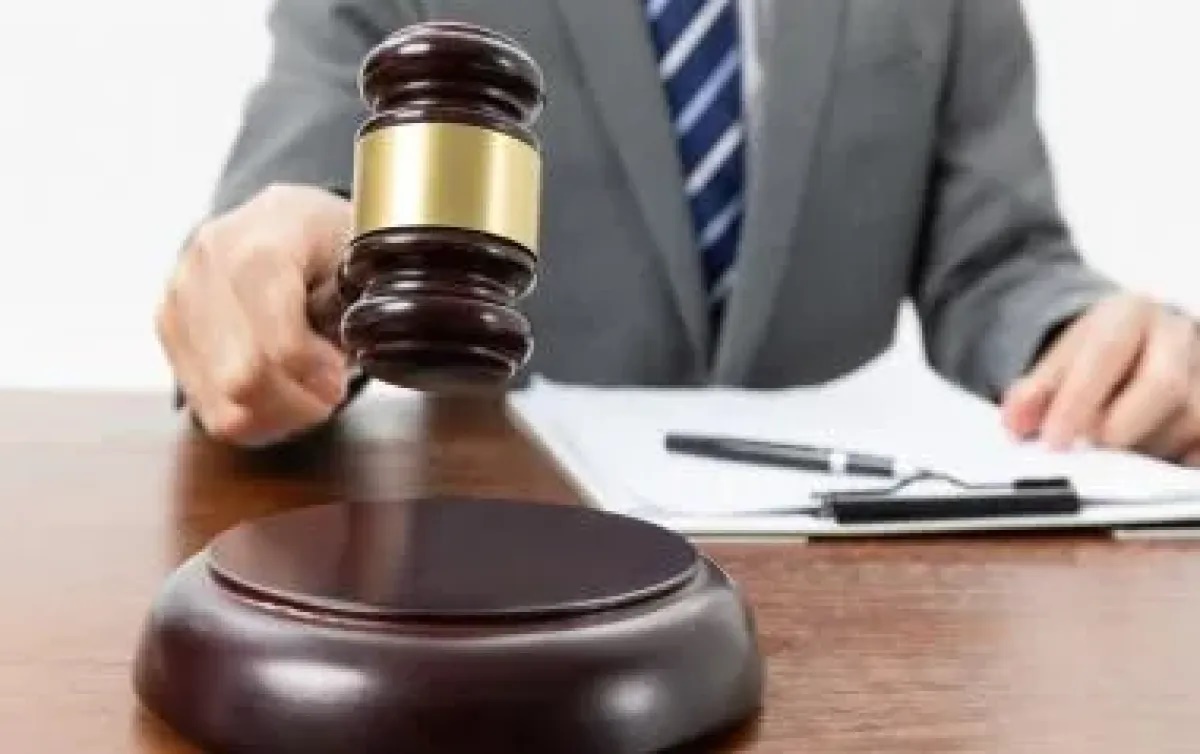 Homem é condenado a mais de 35 anos prisão pelo estupro da própria filha em Nova Soure Homem é condenado a mais de 35 anos prisão pelo estupro da própria filha em Nova Soure