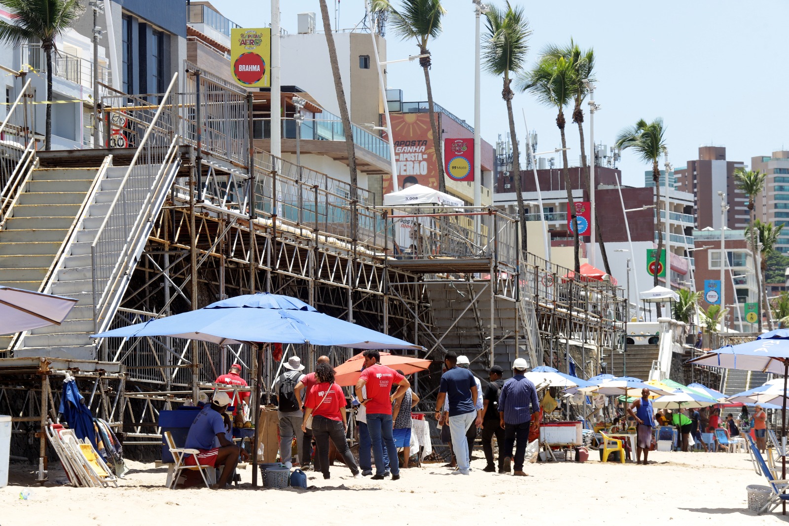 Carnaval 2024: MP recomenda que prefeitura não use passarela para ambulantes na Barra Carnaval 2024: MP recomenda que prefeitura não use passarela para ambulantes na Barra