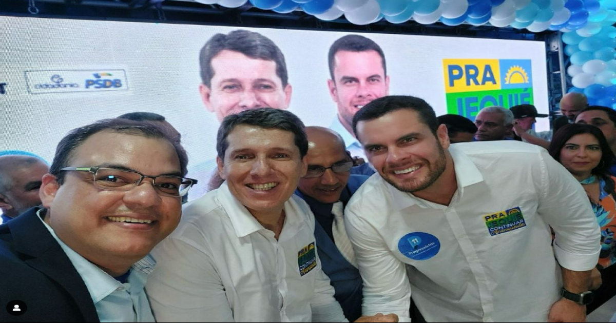 Agenda l multidão lotou a loja maçônica para ouvir as proposta de Dr Antônio Damaceno para vereador