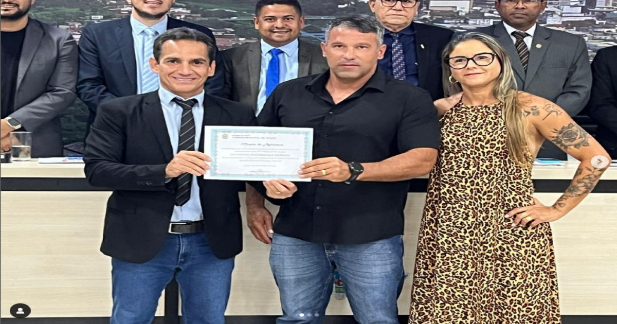 Gutinha homenageia triatleta Leonardo Santedicola Andrade pela sua trajetória de sucesso no esporte