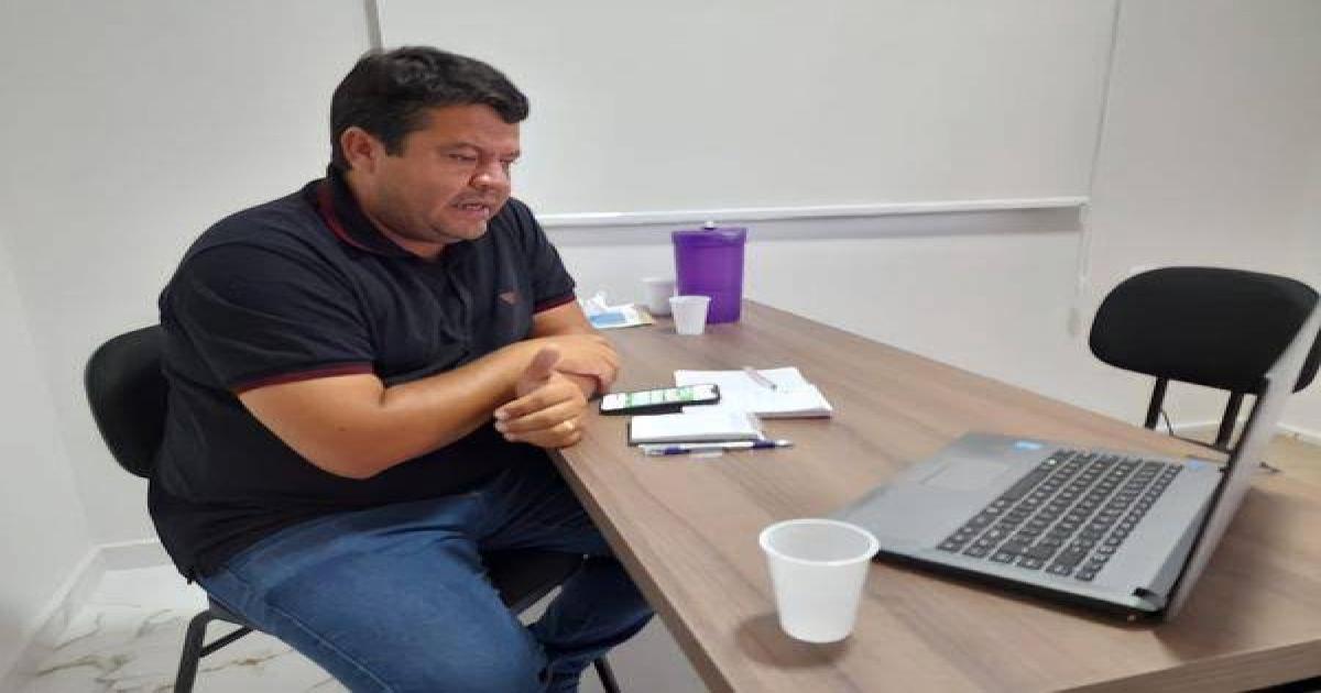 O Prefeito de Lafaiete Coutinho Esclarece Situação do Concurso Público e Confirma Continuidade do Processo