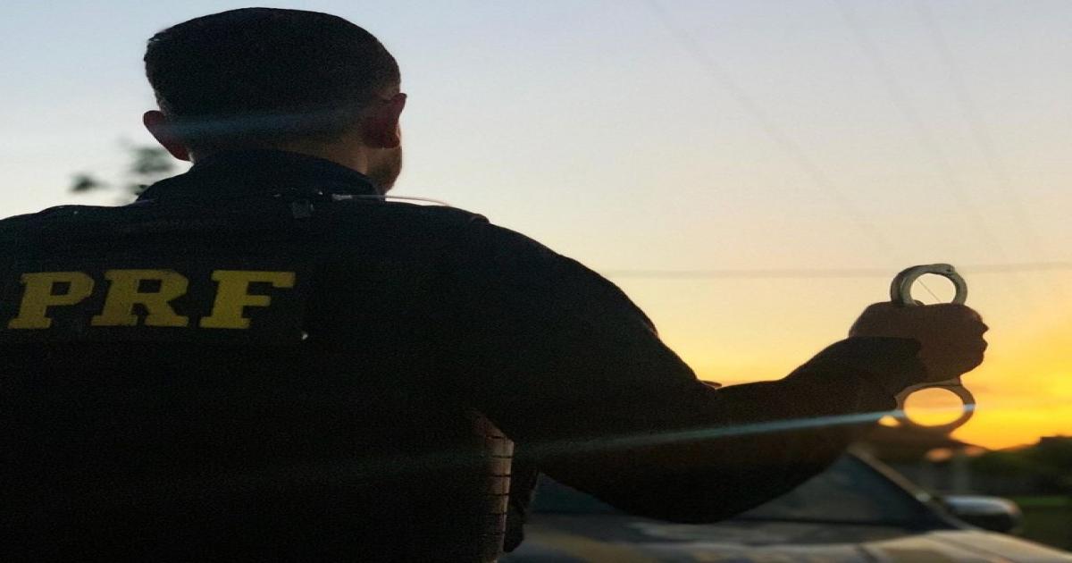 Homem suspeito de homicídio no Ceará é preso pela PRF em Jequié