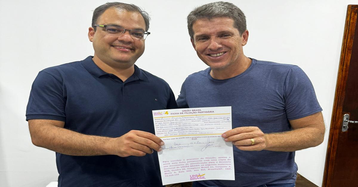 Dr Antônio Damaceno assina filiação ao União Brasil e lança pré candidatura a vereador