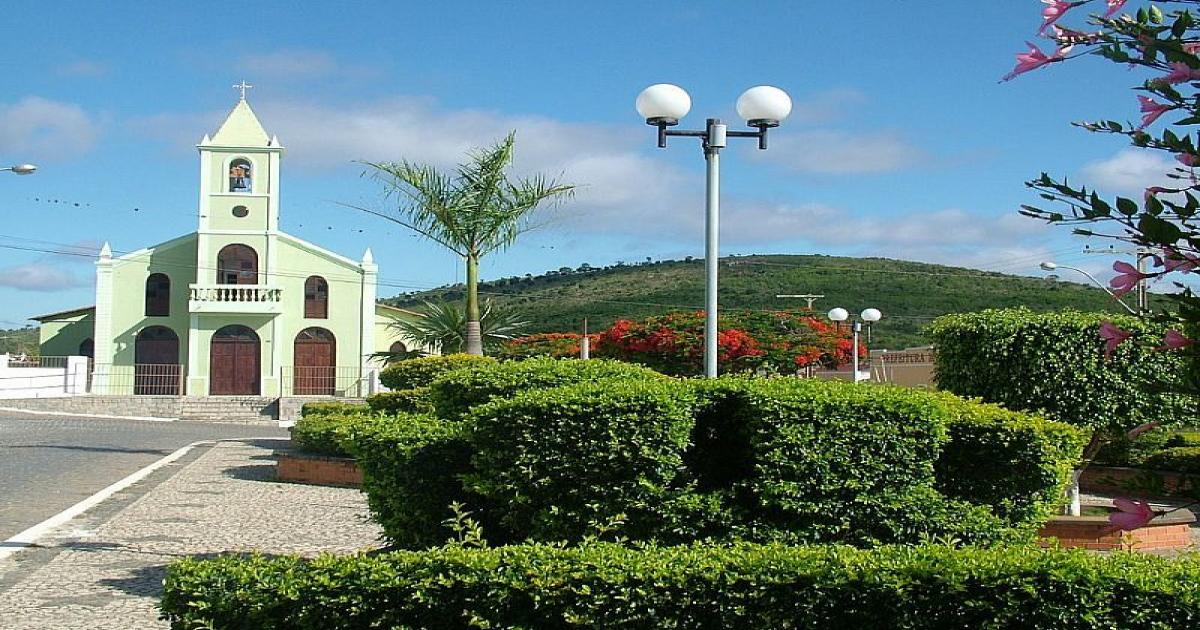 Bandido invadiu a igreja de Boa Nova e profanou o Santíssimo Corpo de Cristo