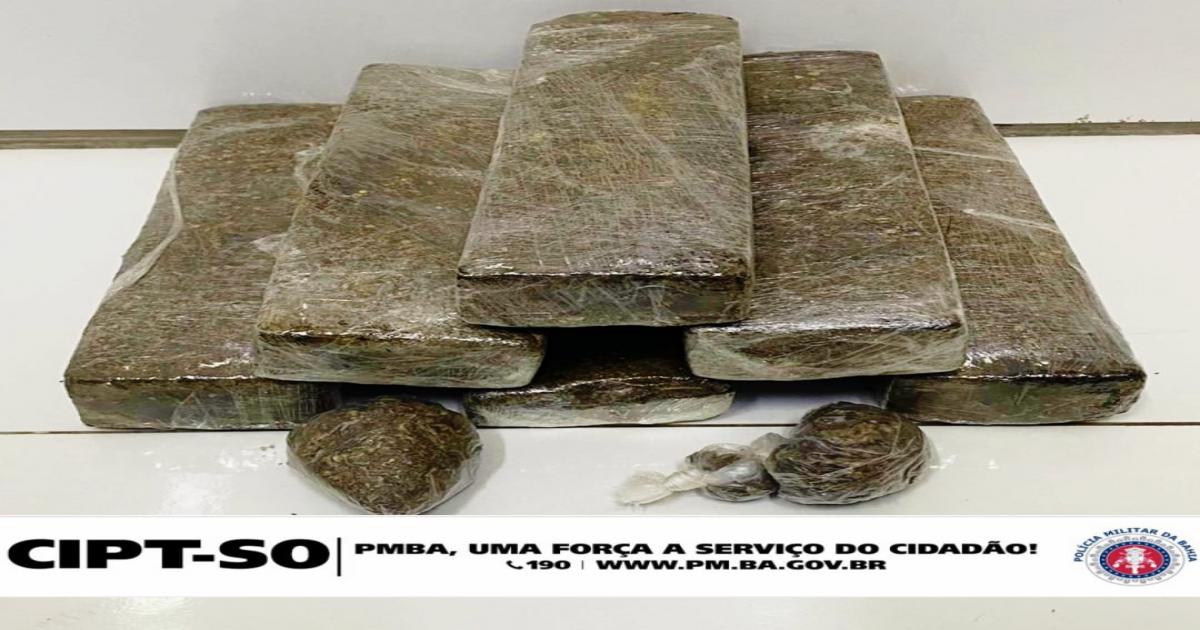 Rondesp prende traficante com 6 tabletes de maconha