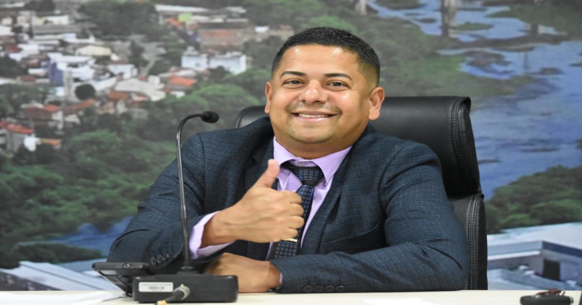Tinho vai para o quinto mandato na presidência da Câmara Municipal de Jequié