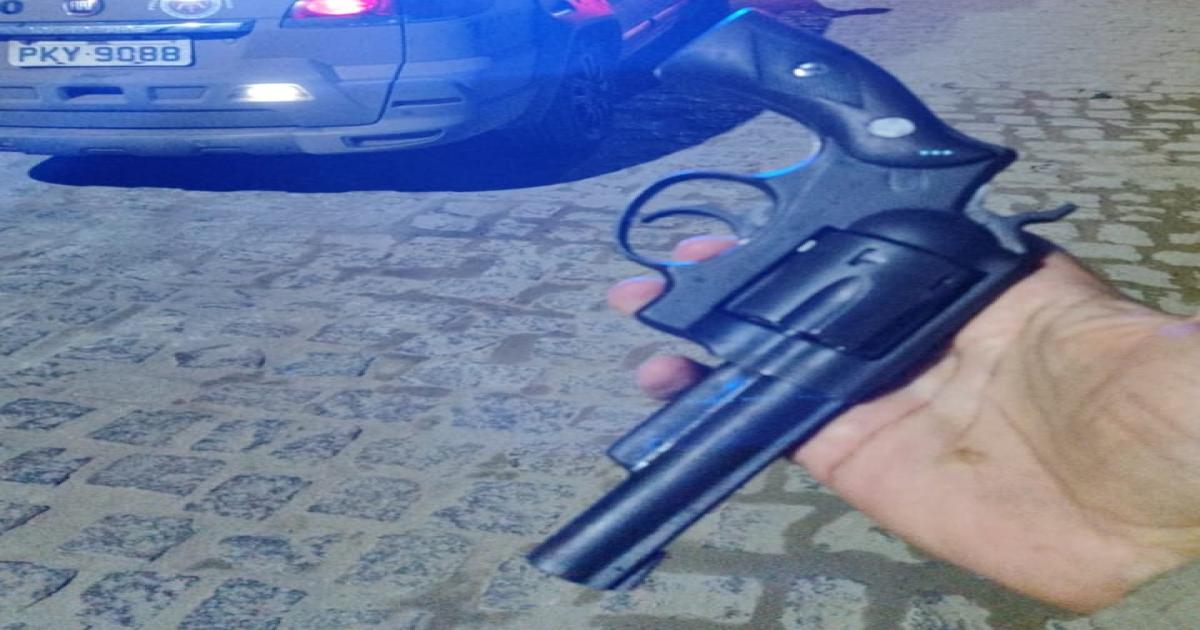 PRE deteve 3 suspeitos com arma de fogo durante o São Pedro de Ipiaú